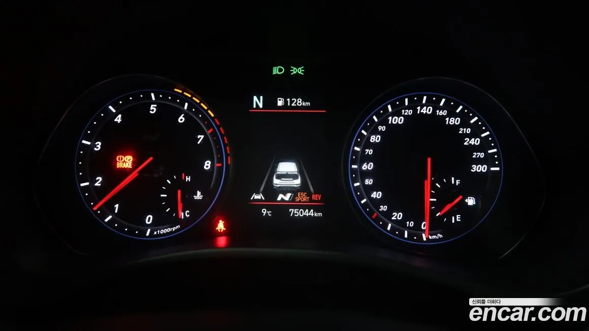 Hyundai Veloster 2021 из KR, фото 8