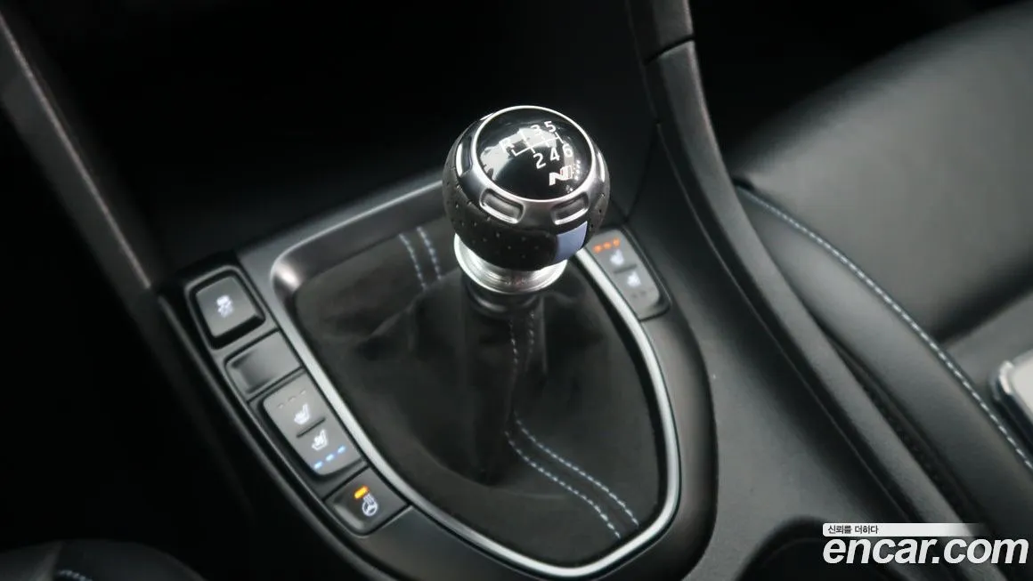 Hyundai Veloster 2021 из KR, фото 9