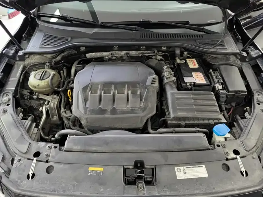 Volkswagen Passat 2022 из CN, фото 10