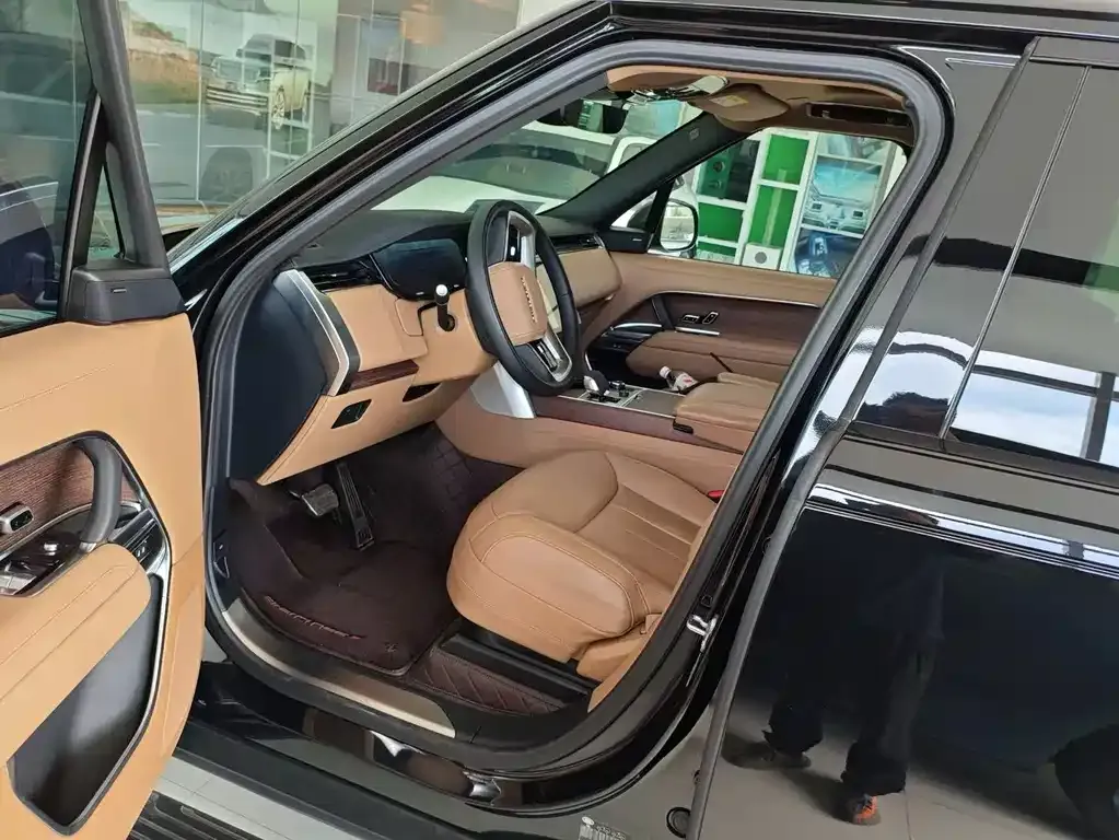 Land Rover Range Rover 2023 из CN, фото 3