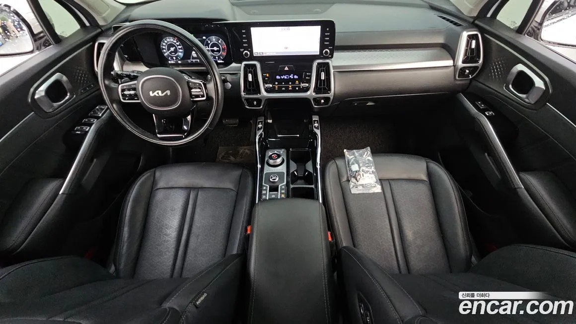 Kia Sorento — фото 7