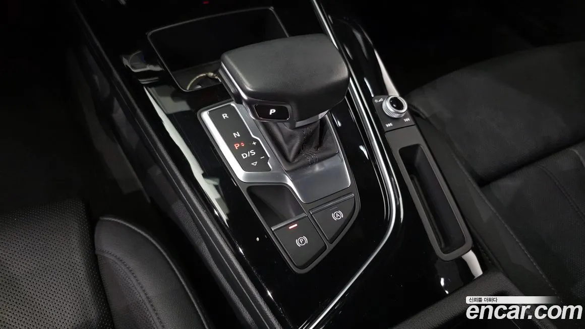 Audi A4 2021 из KR, фото 9