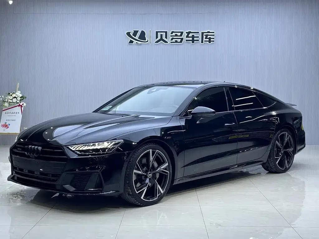 Audi A7 2023 из CN, фото 1