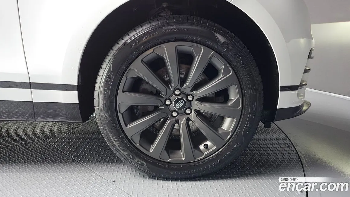 Land Rover Range Rover Velar 2023 из KR, фото 5