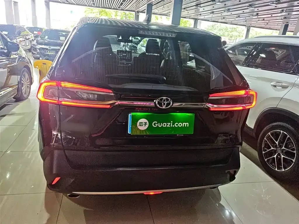 Toyota Wildlander 2021 из CN, фото 8