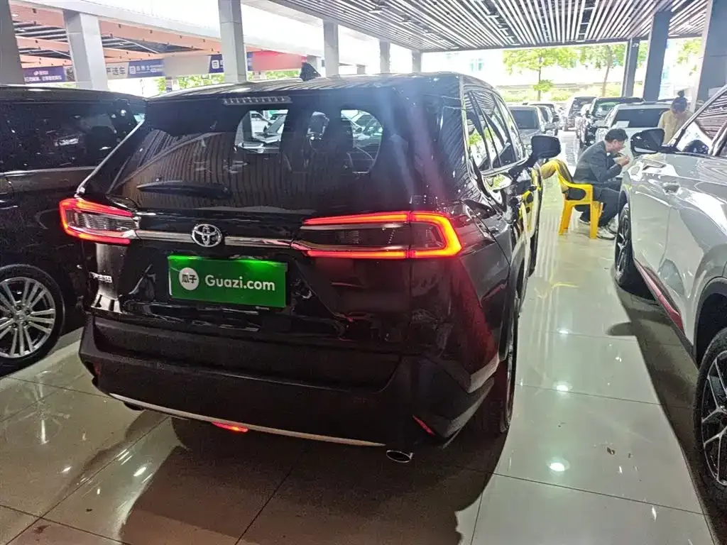 Toyota Wildlander 2021 из CN, фото 9