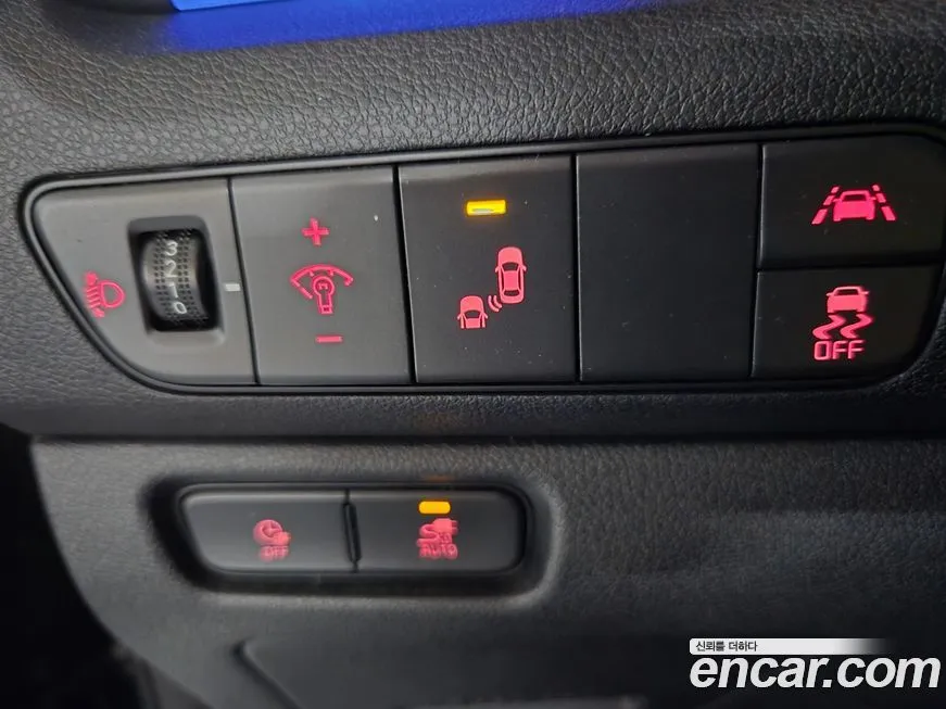 Kia Niro — фото 10
