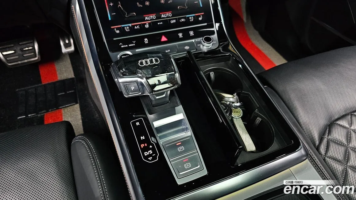 Audi Q7 2022 из KR, фото 9