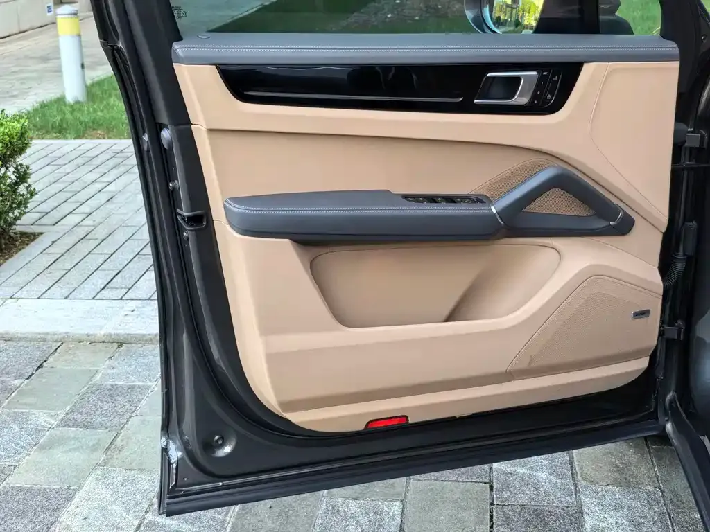 Porsche Cayenne 2021 из CN, фото 7