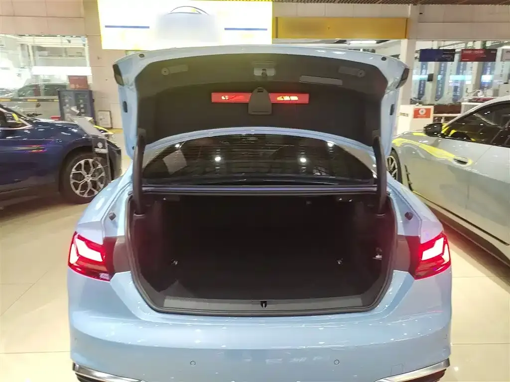 Audi A5 (Import) 2024 из CN, фото 9