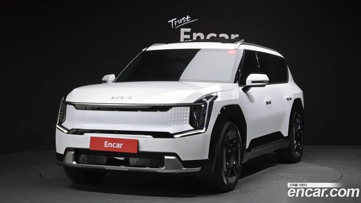 Kia EV9 2024 из KR, фото 1