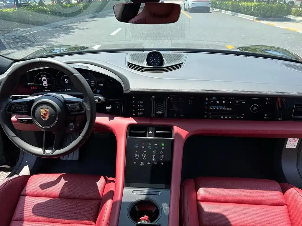 Porsche Taycan 2023 из CN, фото 7
