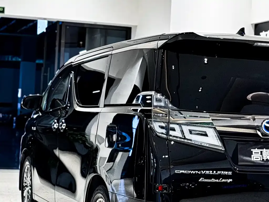 Toyota Vellfire 2023 из CN, фото 5