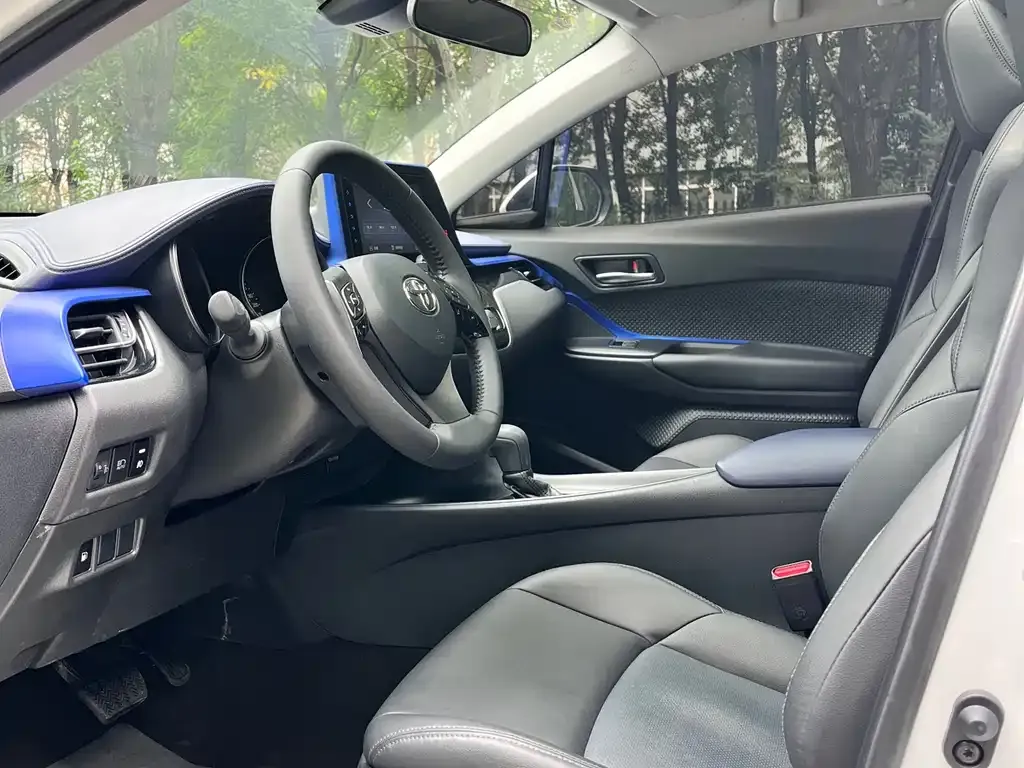 Toyota C-HR 2022 из CN, фото 4