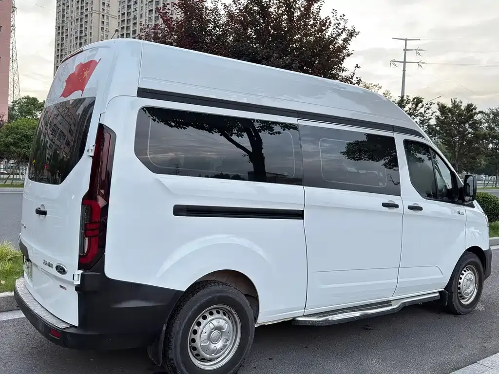 Ford Transit 2023 из CN, фото 6