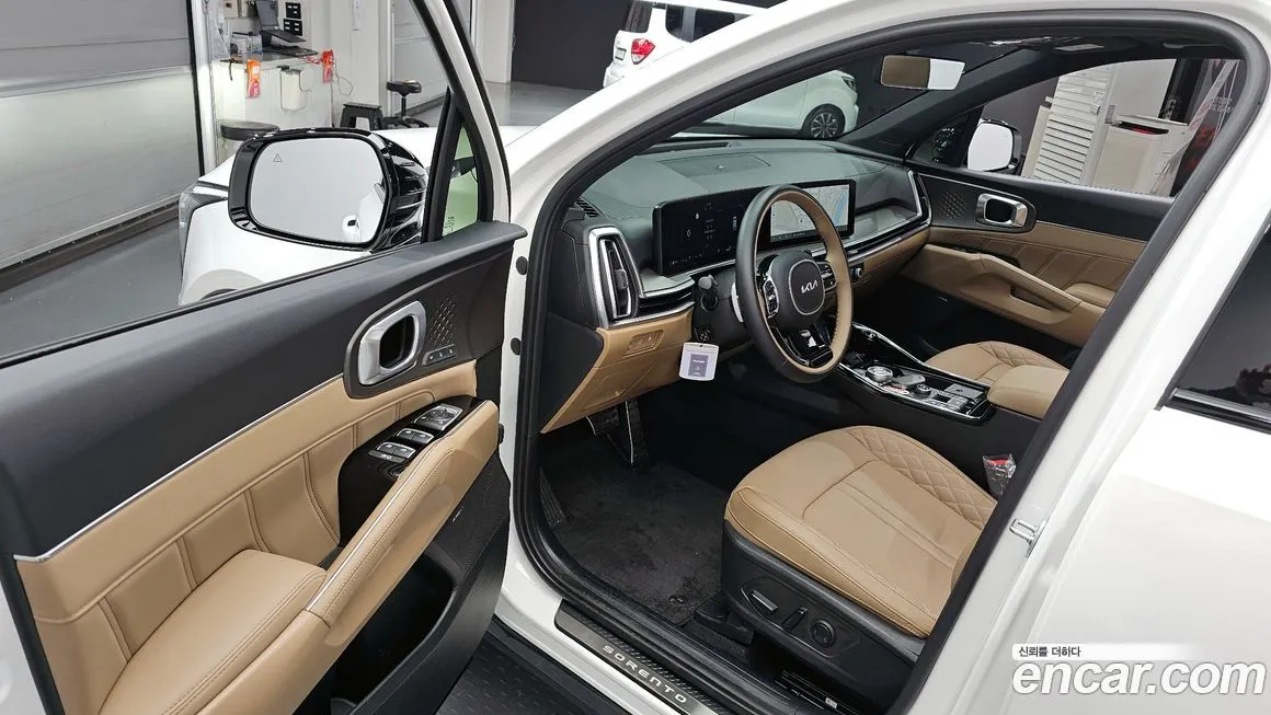Kia Sorento — фото 10