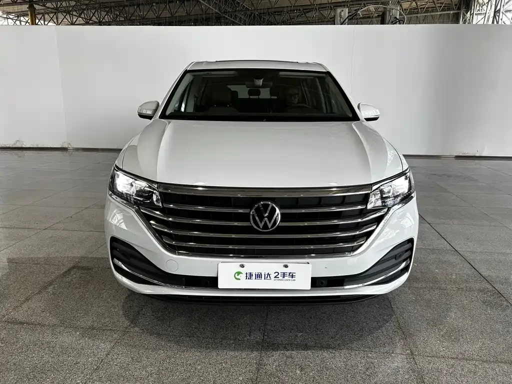 Volkswagen Viloran 2023 из CN, фото 8