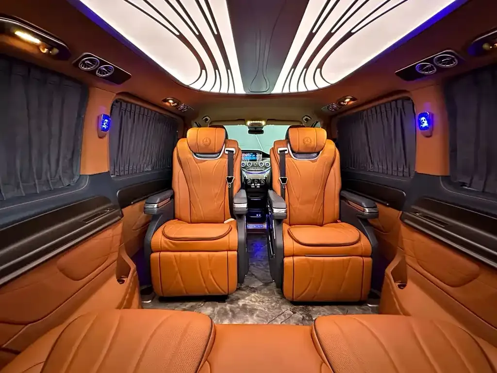 Mercedes-Benz Vito 2023 из CN, фото 10