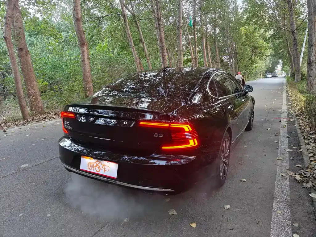 Volvo S90 — фото 10