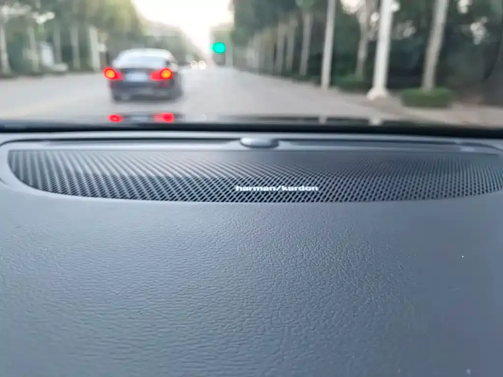 Volvo S90 — фото 6