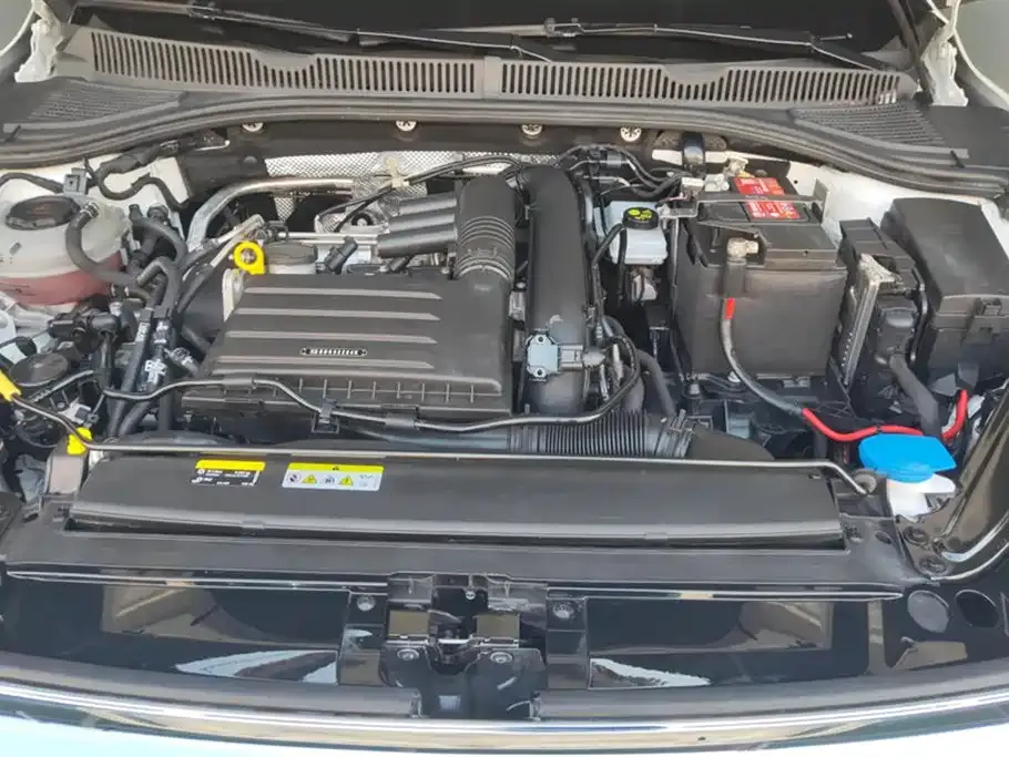 Volkswagen Sagitar 2022 из CN, фото 10