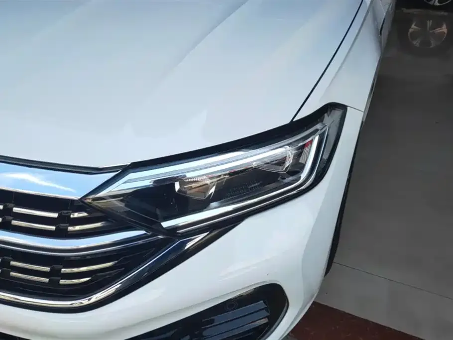 Volkswagen Sagitar 2022 из CN, фото 5