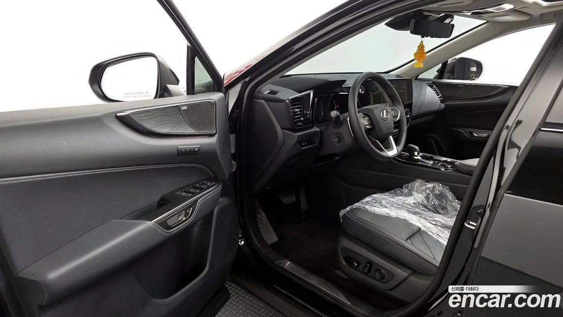 Lexus NX 2025 из KR, фото 10