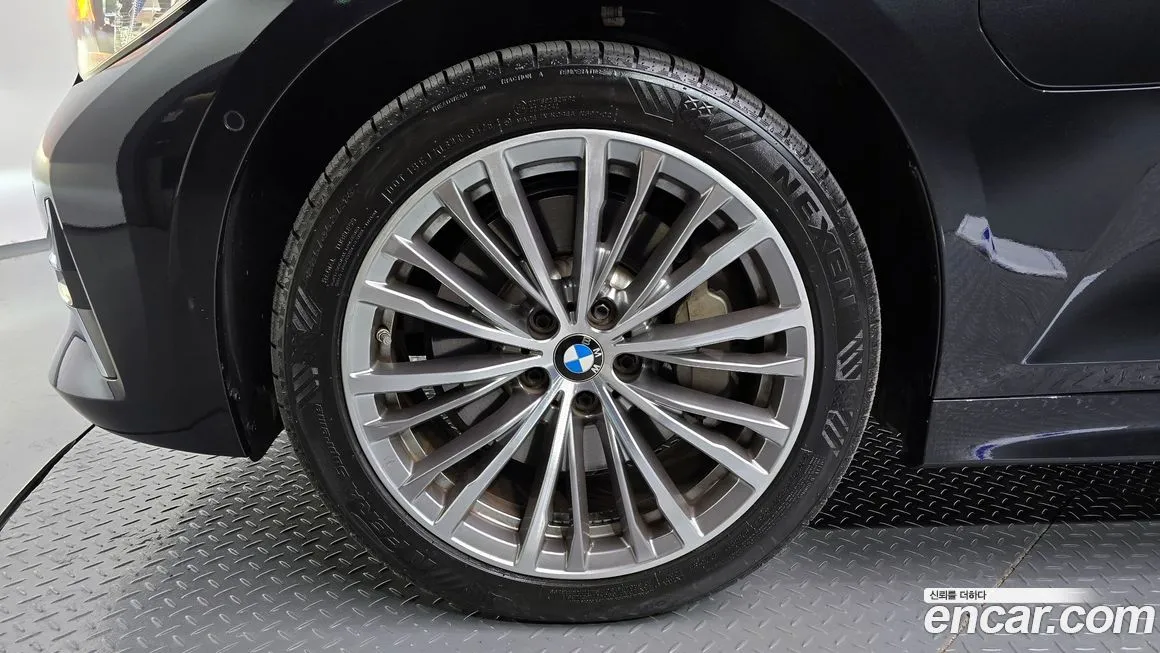 BMW 3-Series 2021 из KR, фото 5