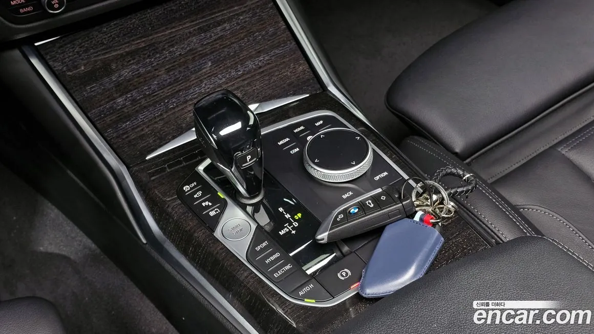 BMW 3-Series 2021 из KR, фото 9