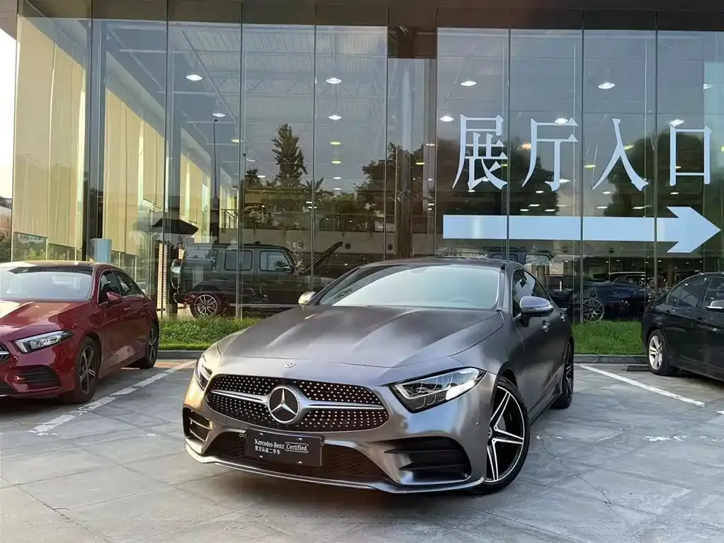 Mercedes-Benz CLS — фото 1