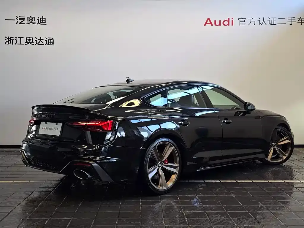 Audi RS 5 2024 из CN, фото 4