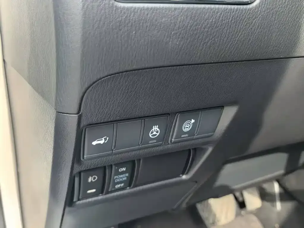 Nissan Patrol 2022 из CN, фото 6