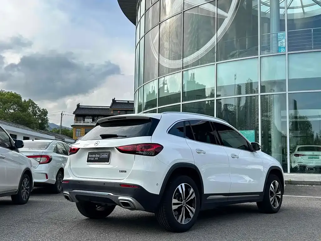 Mercedes-Benz GLA 2023 из CN, фото 2