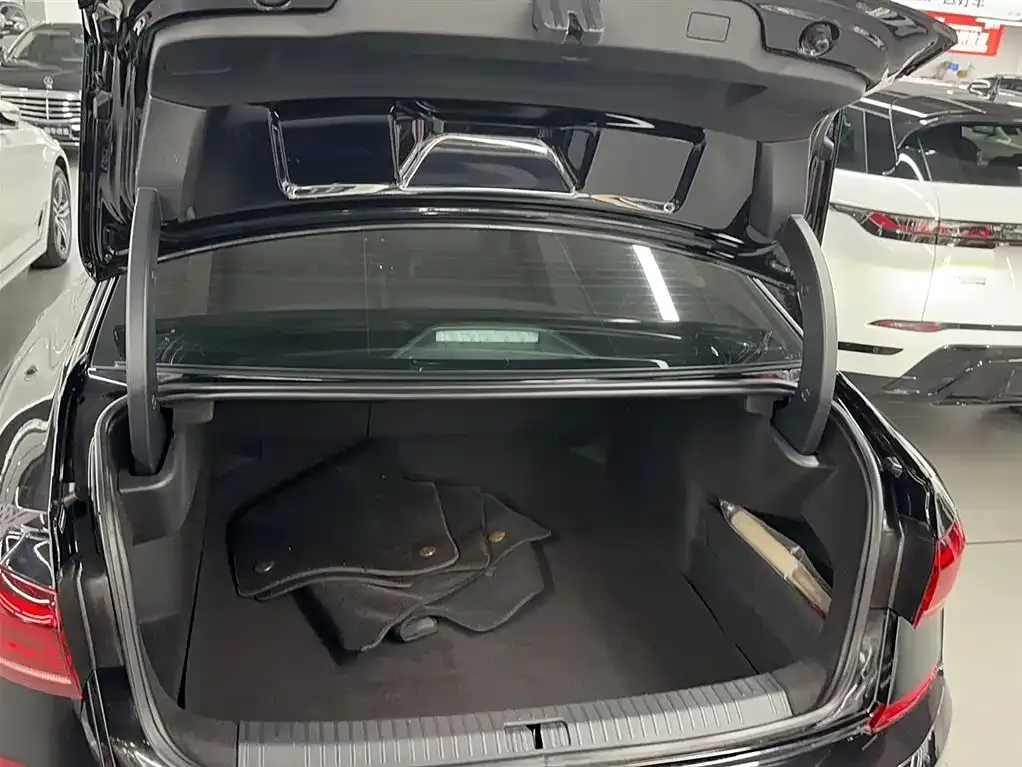 Volkswagen Passat 2022 из CN, фото 5