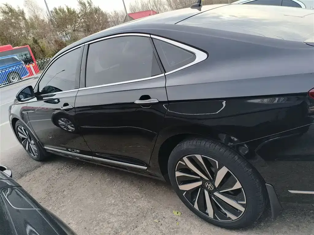 Volkswagen Passat 2022 из CN, фото 5