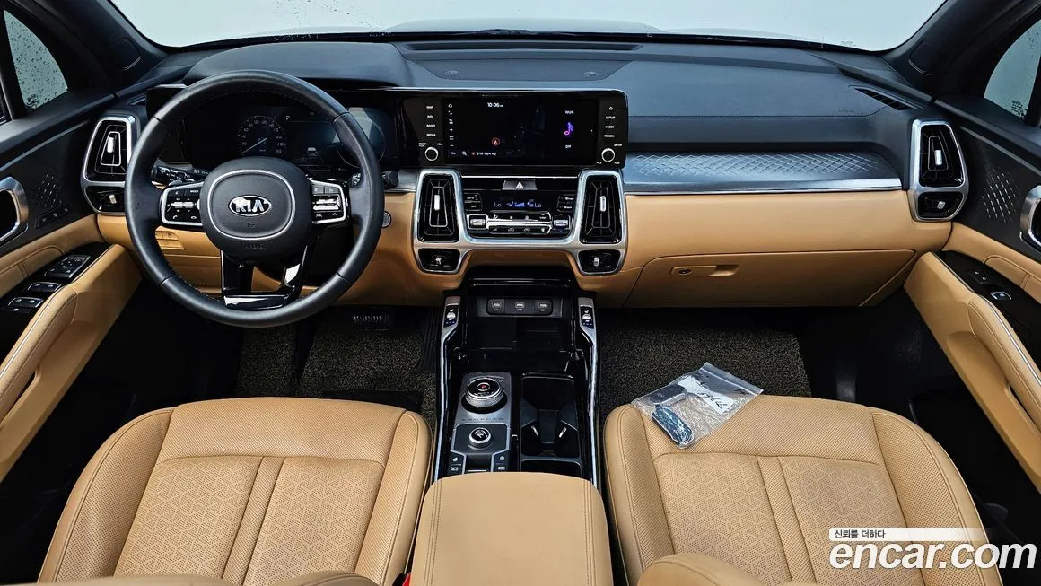 Kia Sorento — фото 7