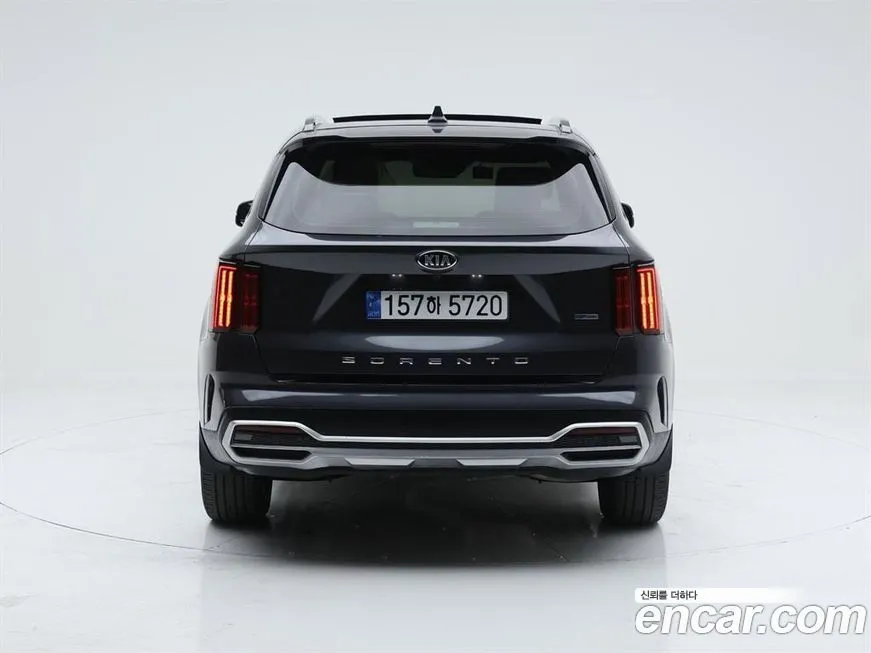 Kia Sorento — фото 5