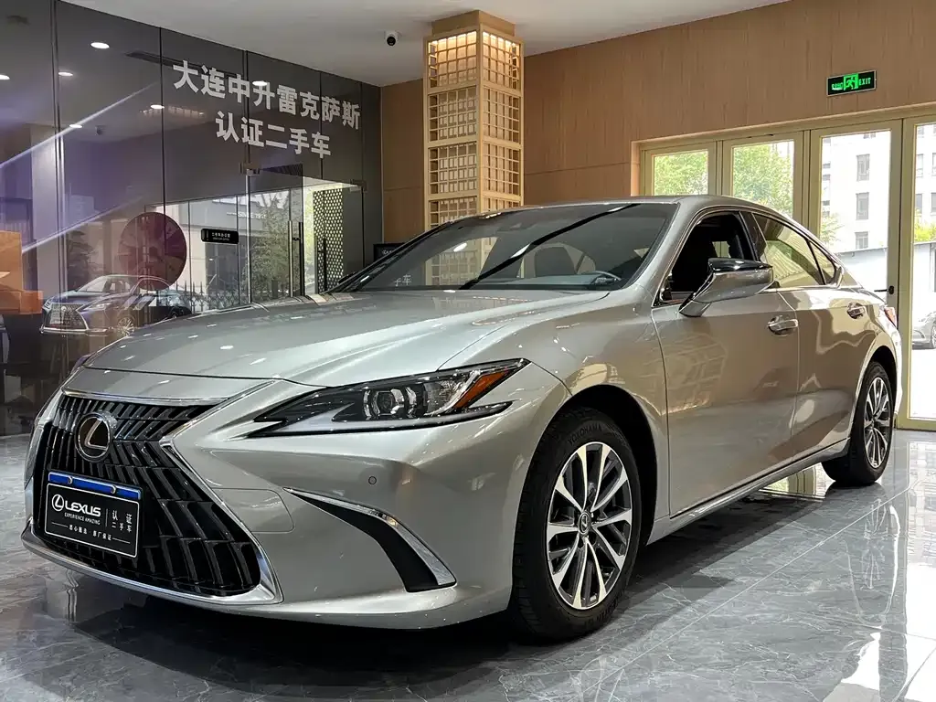 Lexus ES 2024 из CN, фото 1