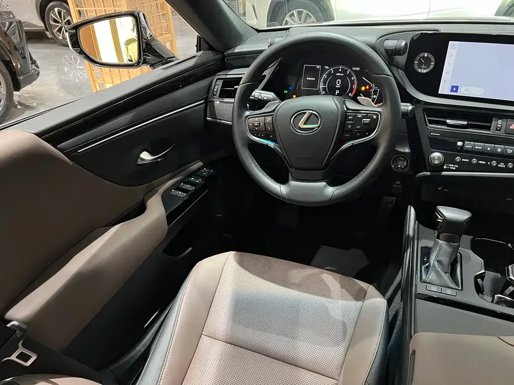 Lexus ES 2024 из CN, фото 5