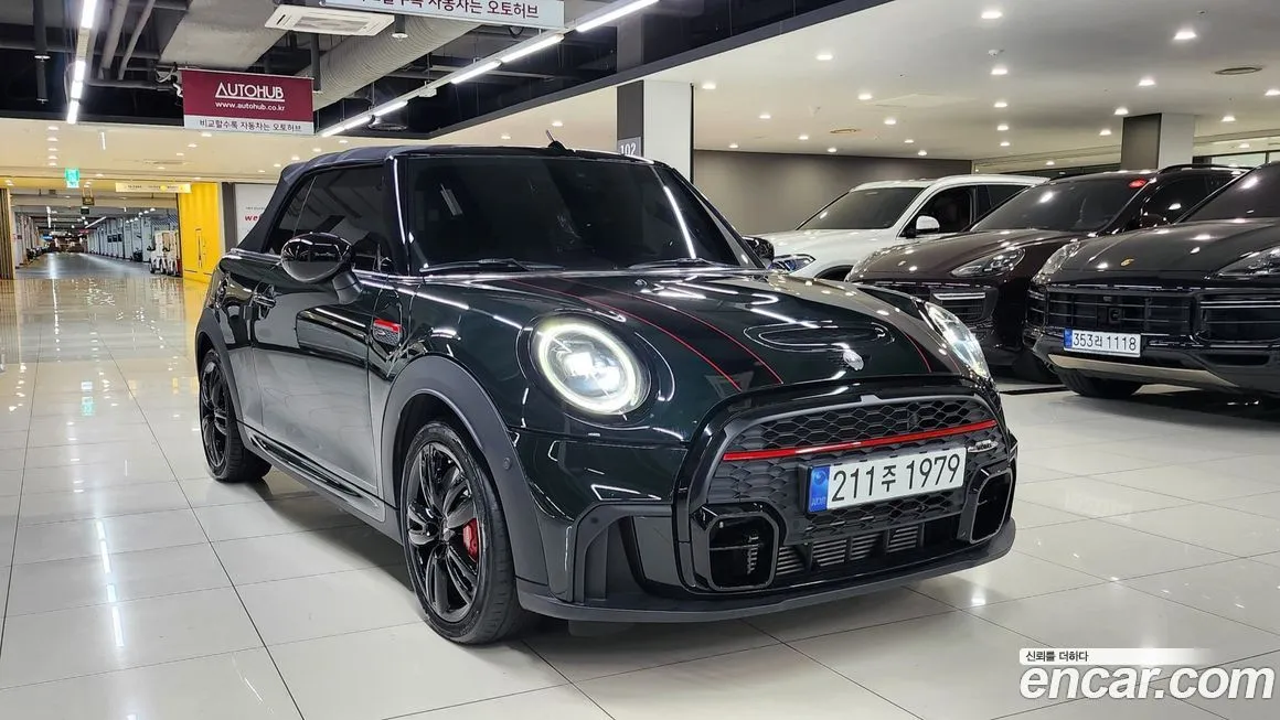 [object Object] Cooper Convertible 2023 из KR, фото 2