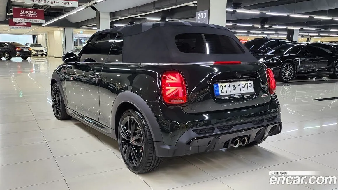 [object Object] Cooper Convertible 2023 из KR, фото 8