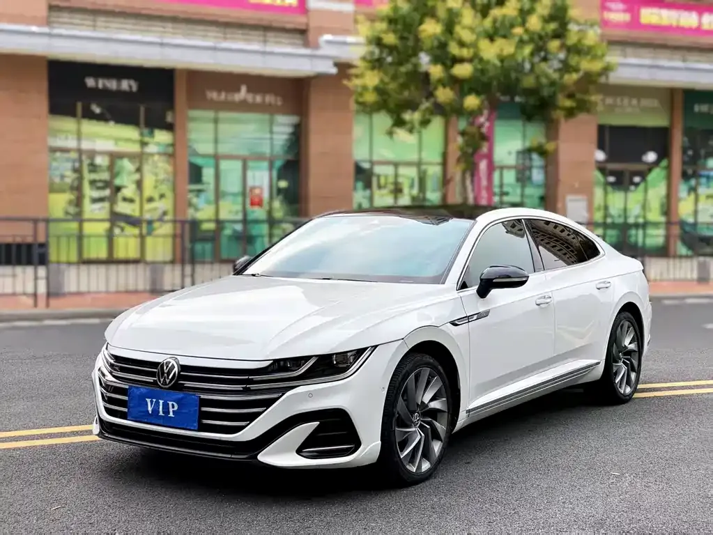 Volkswagen CC 2021 из CN, фото 1