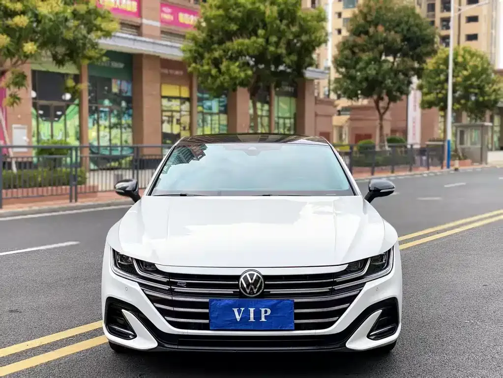 Volkswagen CC 2021 из CN, фото 2