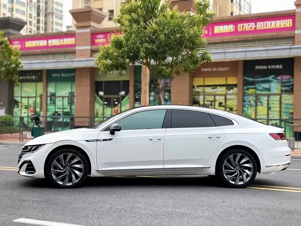 Volkswagen CC 2021 из CN, фото 4