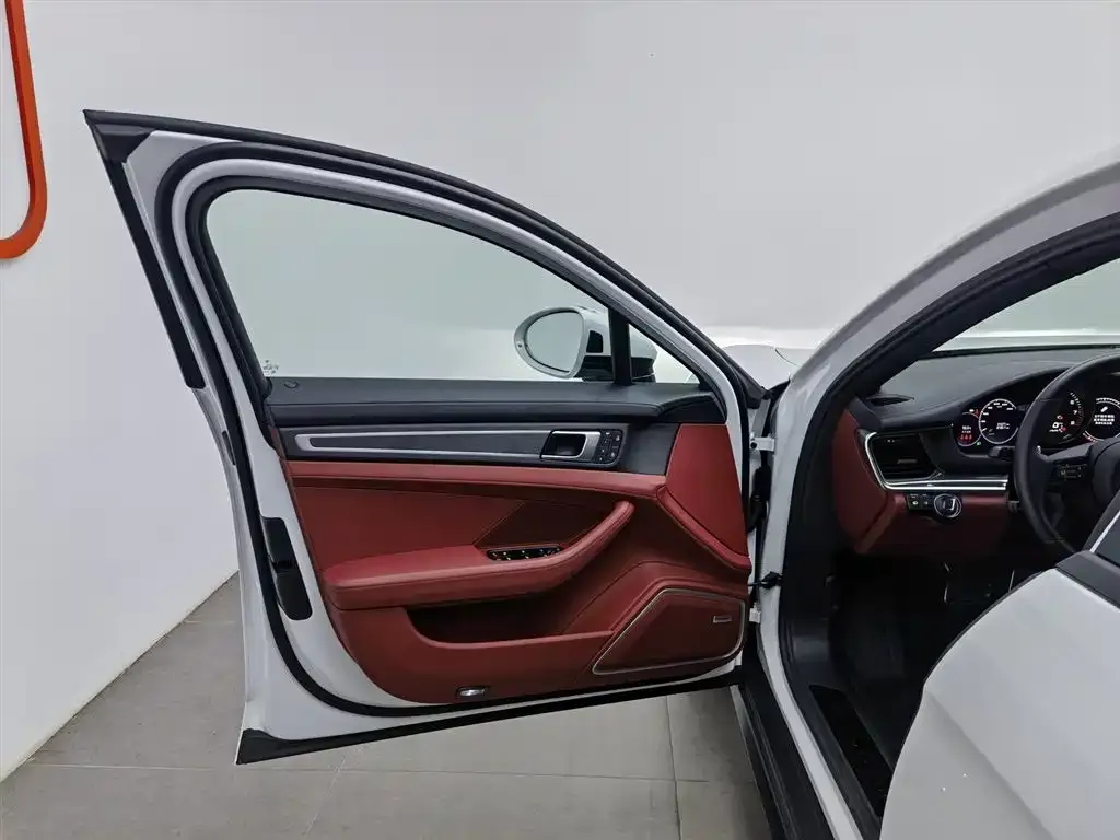 Porsche Panamera Hybrid 2023 из CN, фото 8