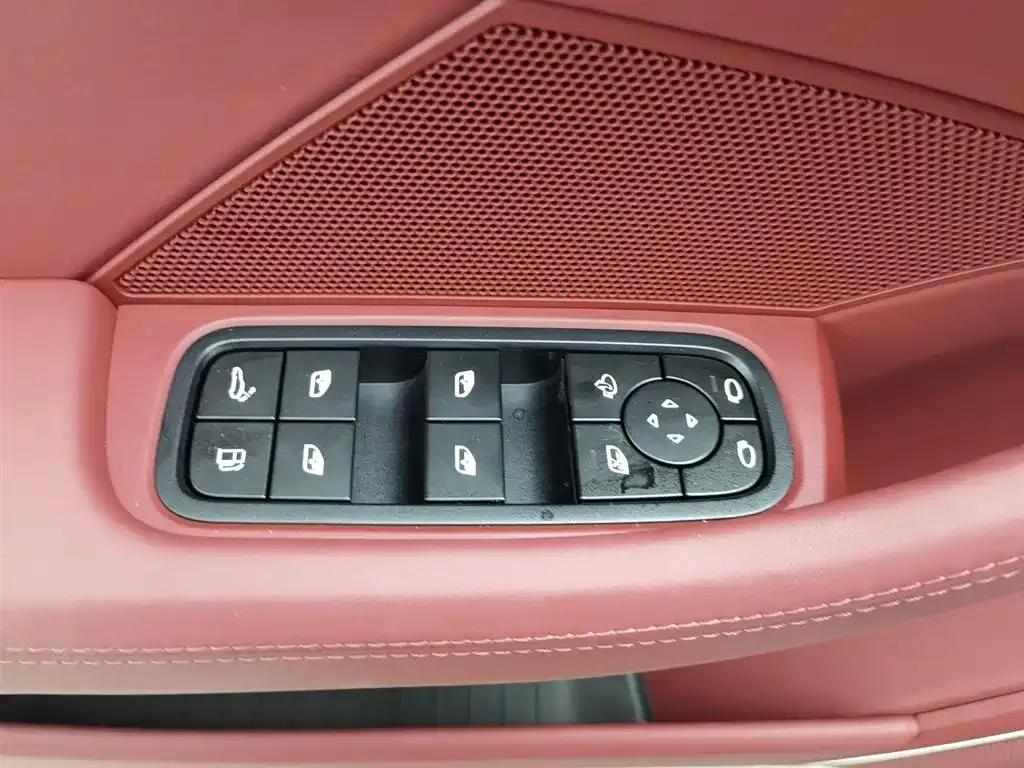 Porsche Panamera Hybrid 2023 из CN, фото 9