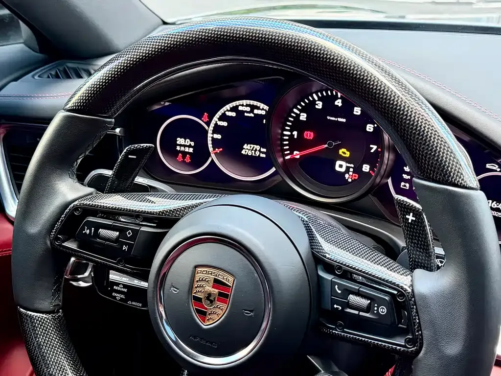 Porsche Panamera 2023 из CN, фото 10