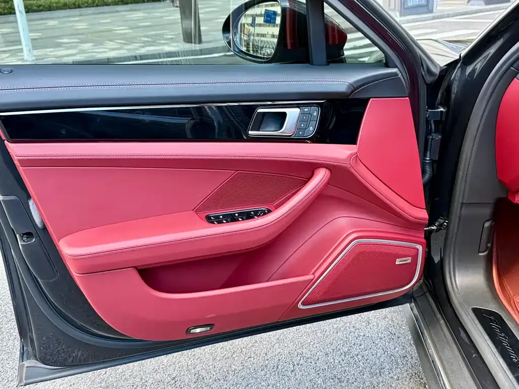 Porsche Panamera 2023 из CN, фото 6