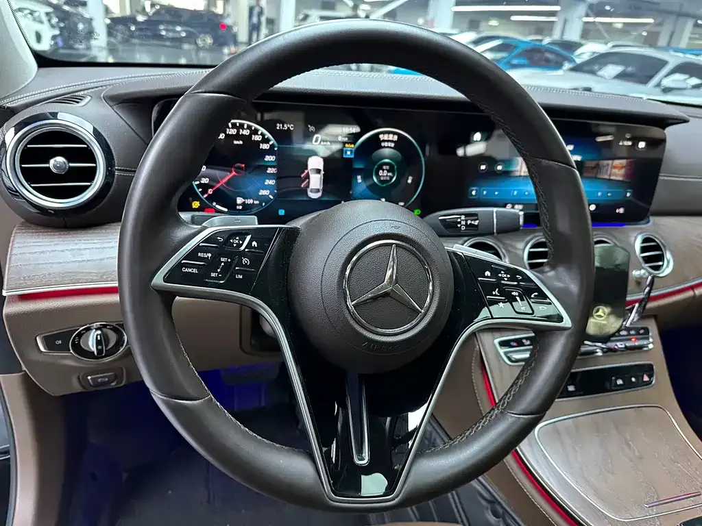 Mercedes-Benz E-Class 2023 из CN, фото 4