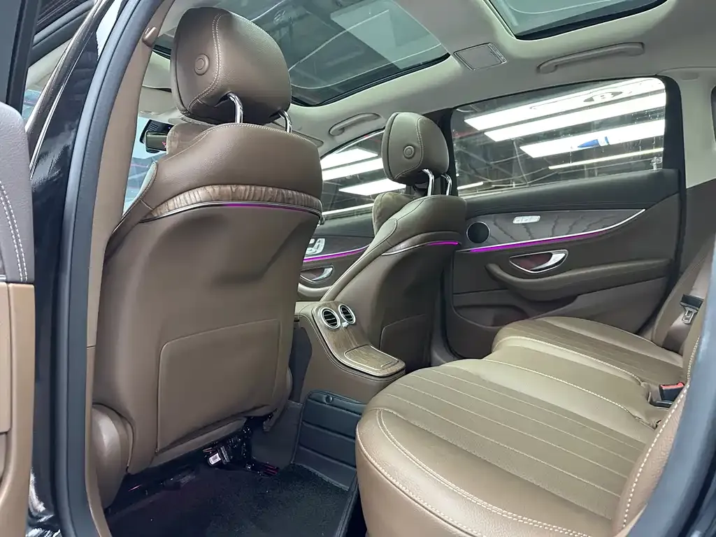 Mercedes-Benz E-Class 2023 из CN, фото 8